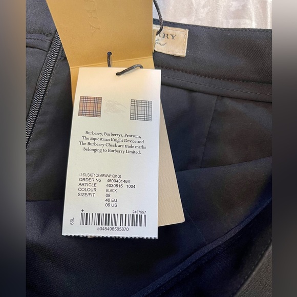 Burberry London England 100% MIDI Wool Skirt - Picture 6 of 14